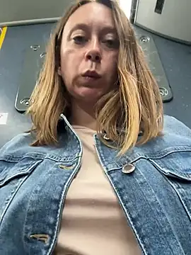 Brooke lover online show from 07.02.26