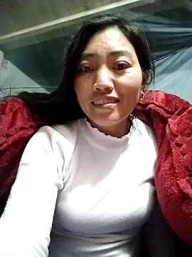 Snapshot of Phayphay2k chatting on 11.27.25 Phayphay2k online show from 11.27.25