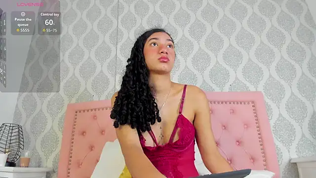 emma scott 7 online show from 04.18.26