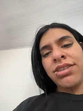 SaraAndrade  online show from 03.05.26