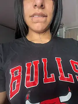 SaraAndrade  online show from 03.12.26