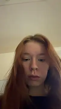 Snapshot of eva_aria chatting on 04.17.26 eva aria online show from 04.17.26