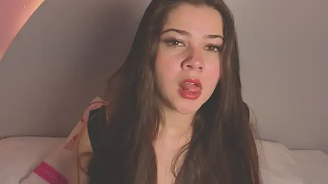 amyvans  online show from 12.01.25