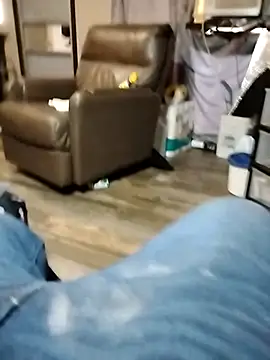 Snapshot of 25clouds chatting on 12.01.25 25clouds online show from 12.01.25