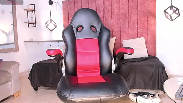 Snapshot of Noah_Katz chatting on 02.12.26 Noah Katz online show from 02.12.26