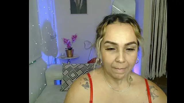 Aunty milf online show from 06.16.26