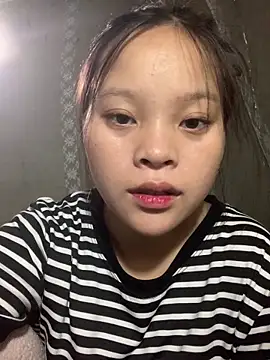 Snapshot of Lisa-sexyy chatting on 04.23.26 Lisa-sexyy online show from 04.23.26