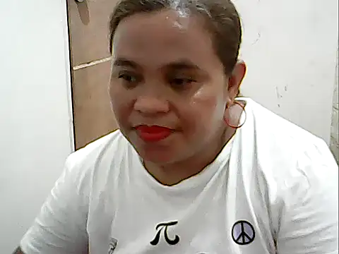 Snapshot of cutechubby chatting on 06.23.26 cutechubby online show from 06.23.26