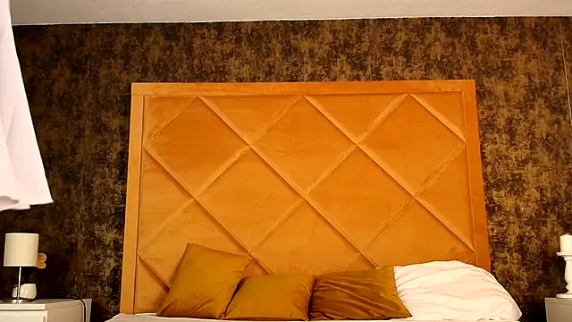 TinyBlair online show from 12.14.25