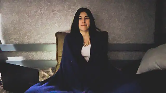 StarYeadon online show from 12.18.25