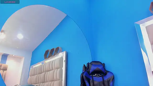 melany love0 online show from 04.01.26