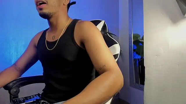 Brand Collins online show from 12.14.25