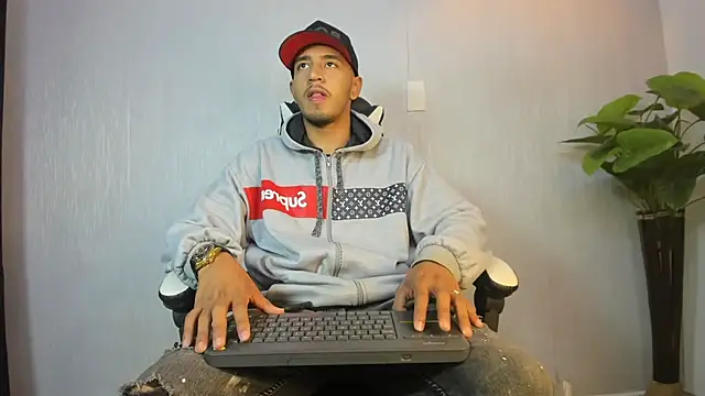 Brand Collins online show from 01.18.26