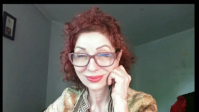 Kelly Flurr online show from 05.10.26