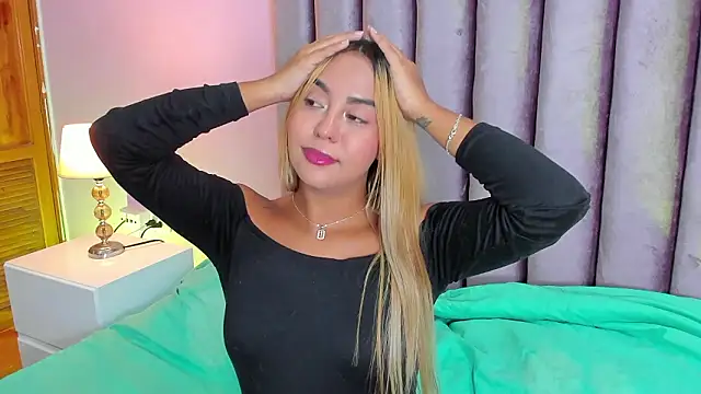 Little Angelica18 online show from 02.06.26