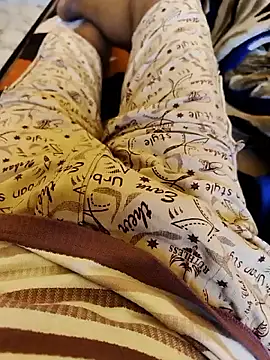 Snapshot of ishan2026 chatting on 12.01.25 ishan2026 online show from 12.01.25