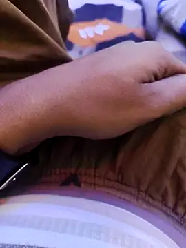 Snapshot of ishan2026 chatting on 12.03.25 ishan2026 online show from 12.03.25