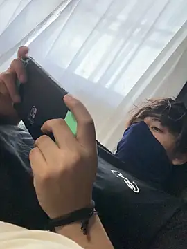 taehyun10 online show from 12.02.25