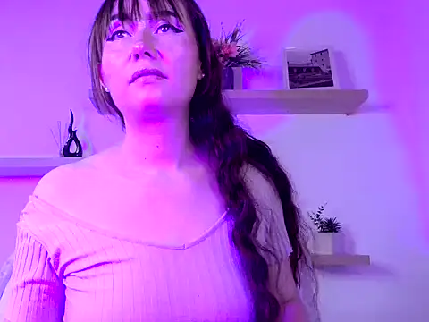 tiffanyrose03 online show from 01.08.26