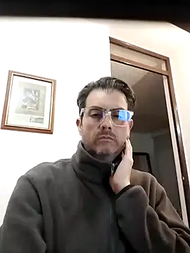 Fuegosutil online show from 11.27.25