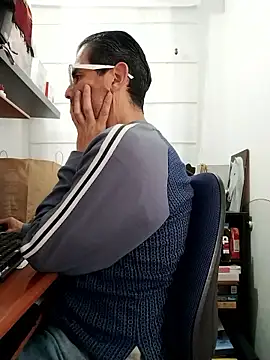 Fuegosutil online show from 01.14.26