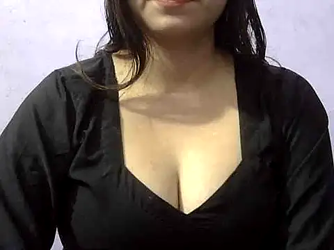 Snapshot of Sexyi_Alysha chatting on 05.07.26 Sexyi Alysha online show from 05.07.26