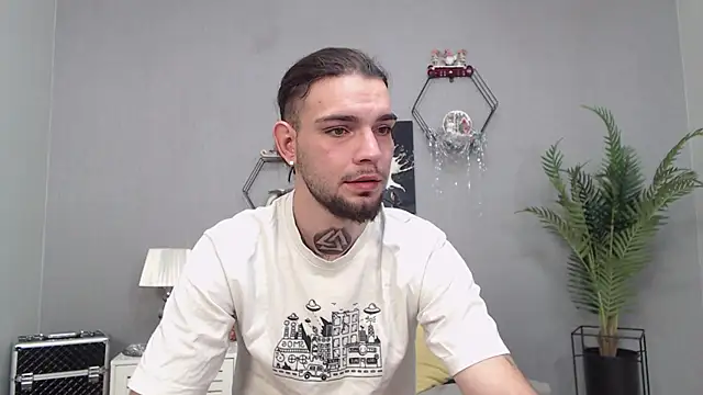 KaneHunter online show from 12.14.25