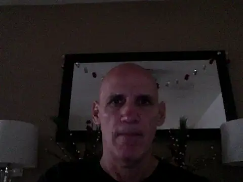 Elosoo online show from 12.05.25