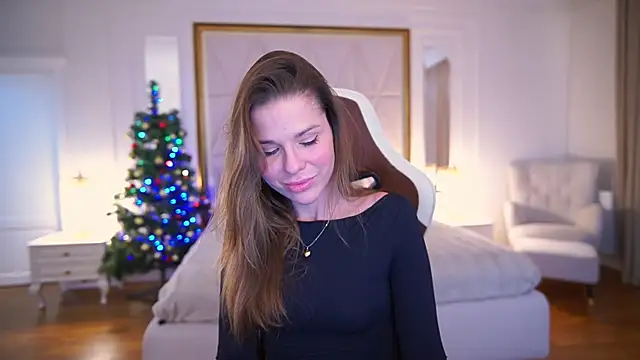 KissableKira online show from 12.19.25