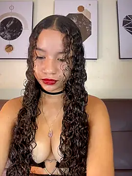 ZoeyFierce online show from 12.05.25