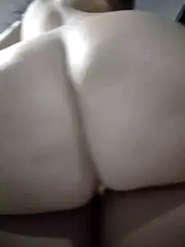 SAKURA HOT2 online show from 12.01.25