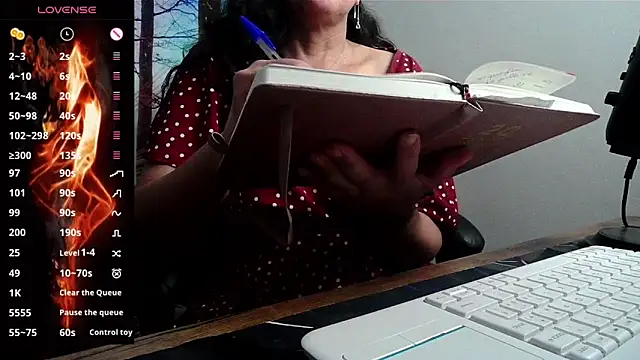 Whisperingfire online show from 06.12.26