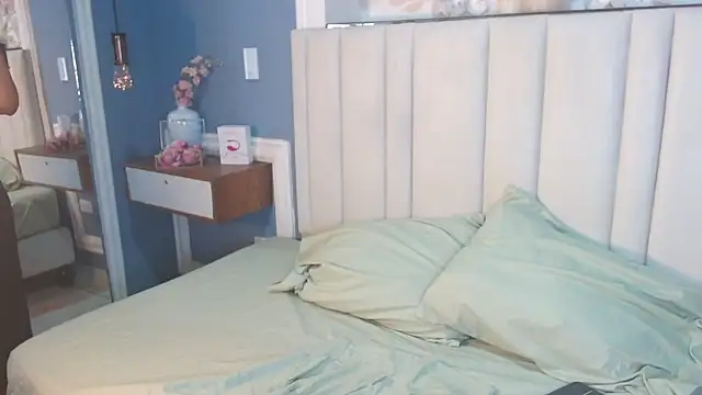 Chelseadow online show from 04.06.26