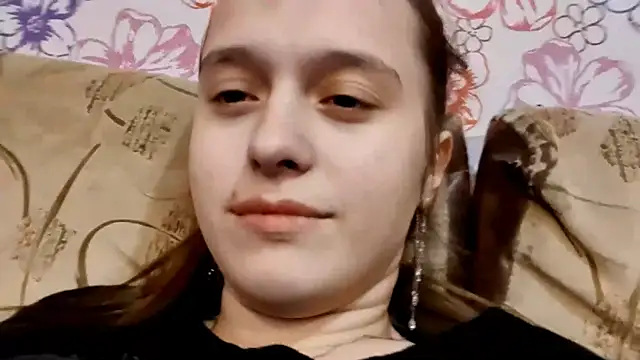 SophieHazely online show from 12.19.25