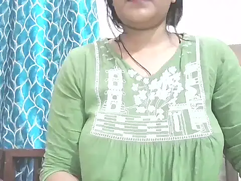 Snapshot of Muskan4156 chatting on 05.26.26 Muskan4156 online show from 05.26.26