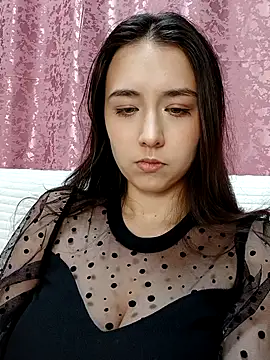 Snapshot of Foxylce chatting on 12.03.25 Foxylce online show from 12.03.25