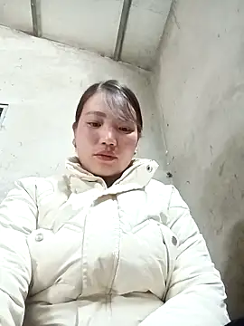 Snapshot of Maymayx2 chatting on 11.29.25 Maymayx2 online show from 11.29.25