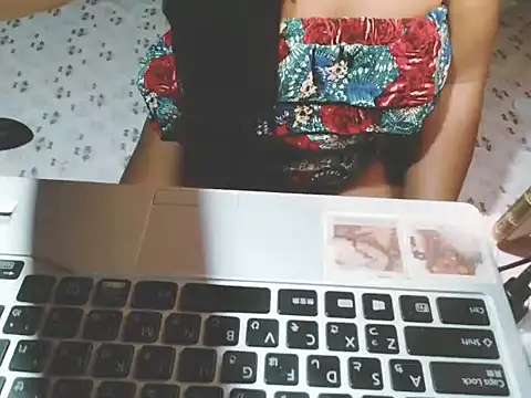 FlorMoreno Palangga online show from 12.13.25