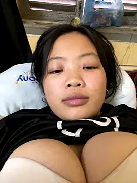 Snapshot of Mailyysa chatting on 12.18.25 Mailyysa online show from 12.18.25