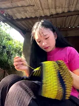 Mayli2x online show from 12.02.25