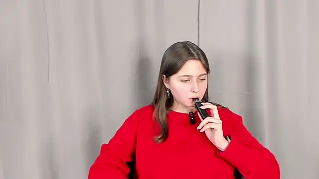 SophiaHalligan online show from 11.29.25