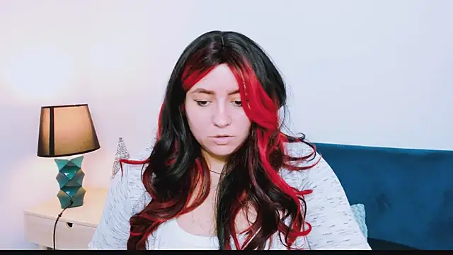 Snapshot of HarperSensual chatting on 12.18.25 HarperSensual online show from 12.18.25