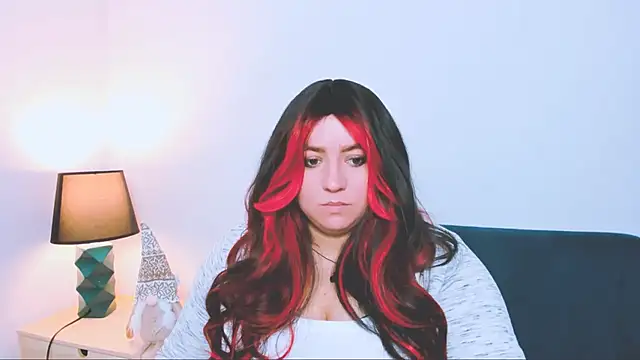 Snapshot of HarperSensual chatting on 12.23.25 HarperSensual online show from 12.23.25