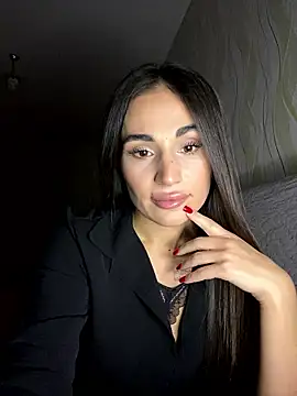 MonikaSi online show from 01.08.26