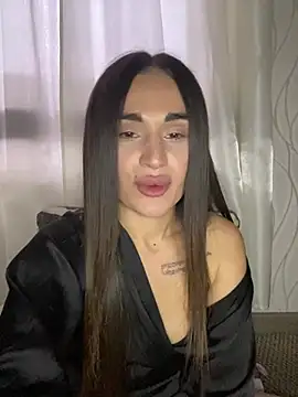 Snapshot of MonikaSi chatting on 04.25.26 MonikaSi online show from 04.25.26