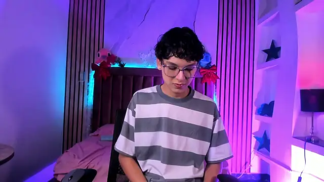 SthepanodiMonaco online show from 12.13.25