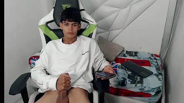 Lil babyyy  online show from 12.16.25