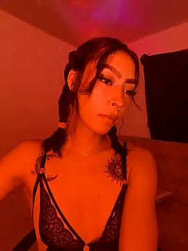 Ounla Sweet online show from 04.21.26