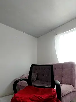 Ounla Sweet online show from 04.23.26