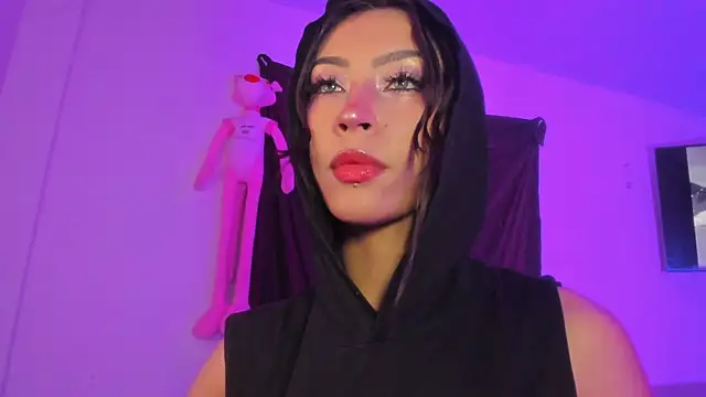 Snapshot of Ounla_Sweet chatting on 07.01.26 Ounla Sweet online show from 07.01.26